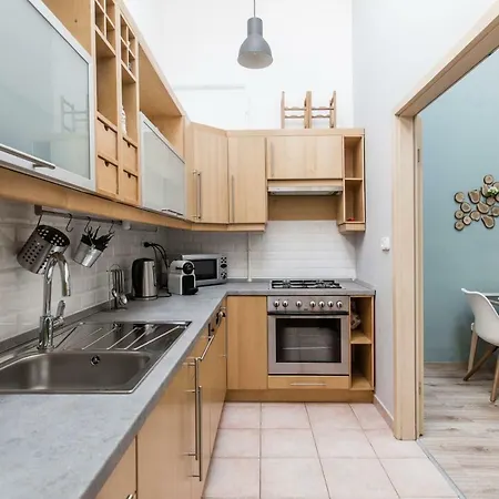 Sunlit Forest In The Centre Appartamento *