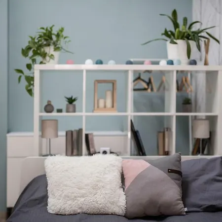 アパート Sunlit Forest In The Centre *