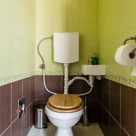 アパート Sunlit Forest In The Centre *